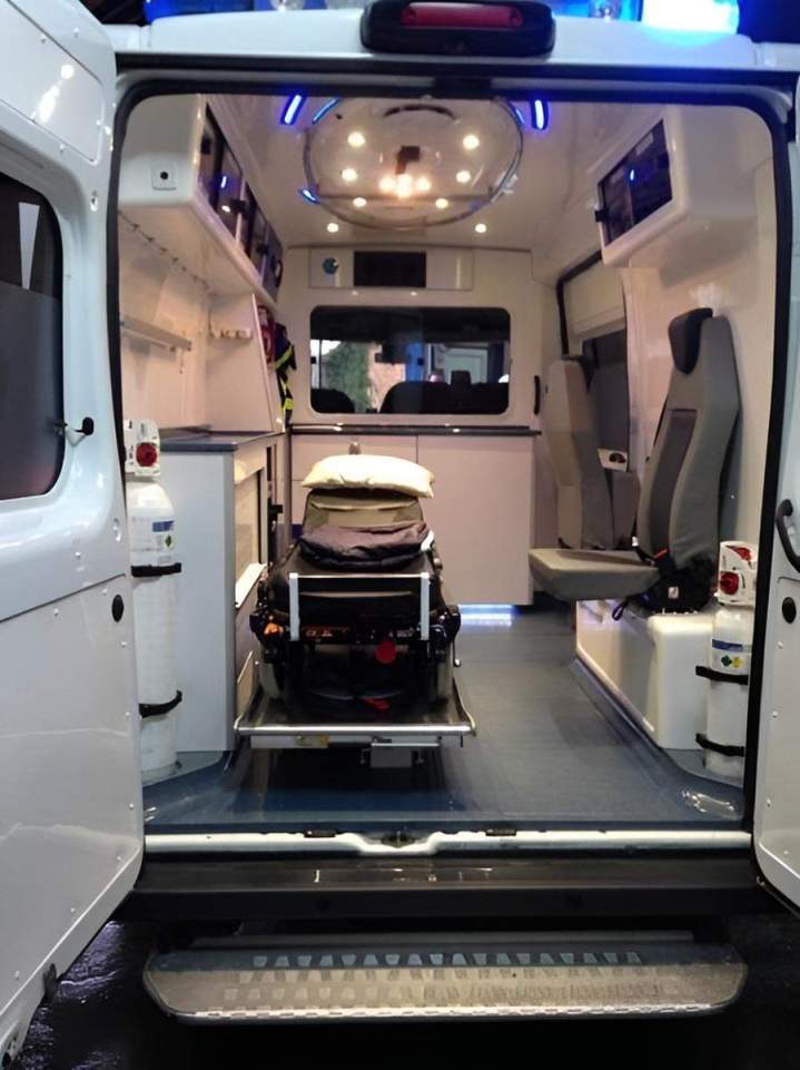 Transport de malade en position allongée Périgueux